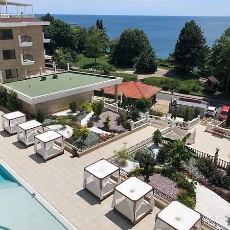 Valencia Gardens - Private - Bsr *