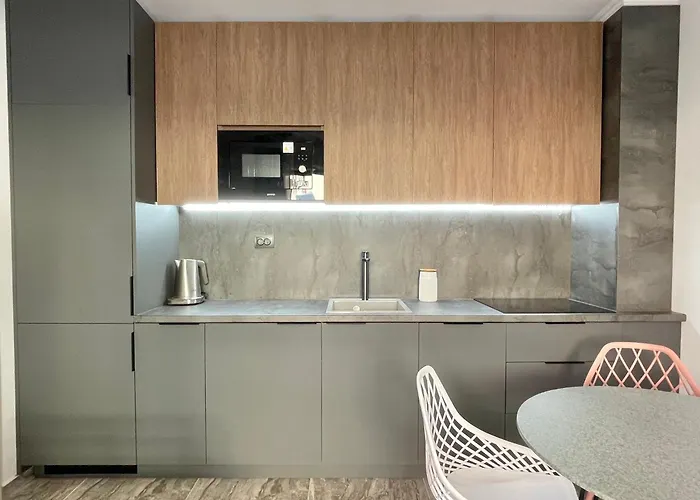 Valencia Gardens - Private - Bsr 内塞伯尔