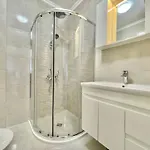 Valencia Gardens - Private - Bsr דירה נסבר