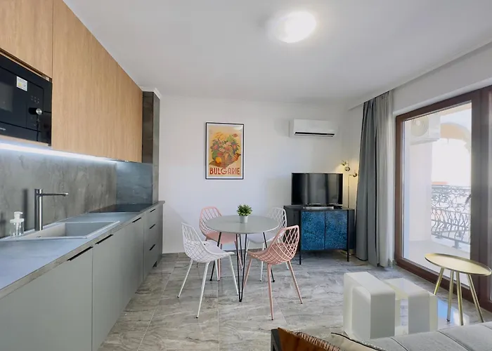 Valencia Gardens - Private - Bsr * نيسيبار